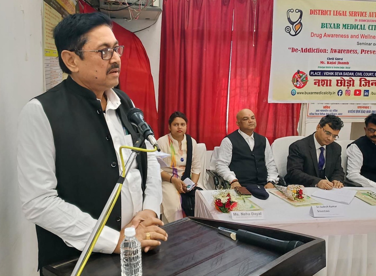 General Secretary of Civil Court Buxar addressing De-Addiction Awareness Seminar at Vidhik Seva Sadan